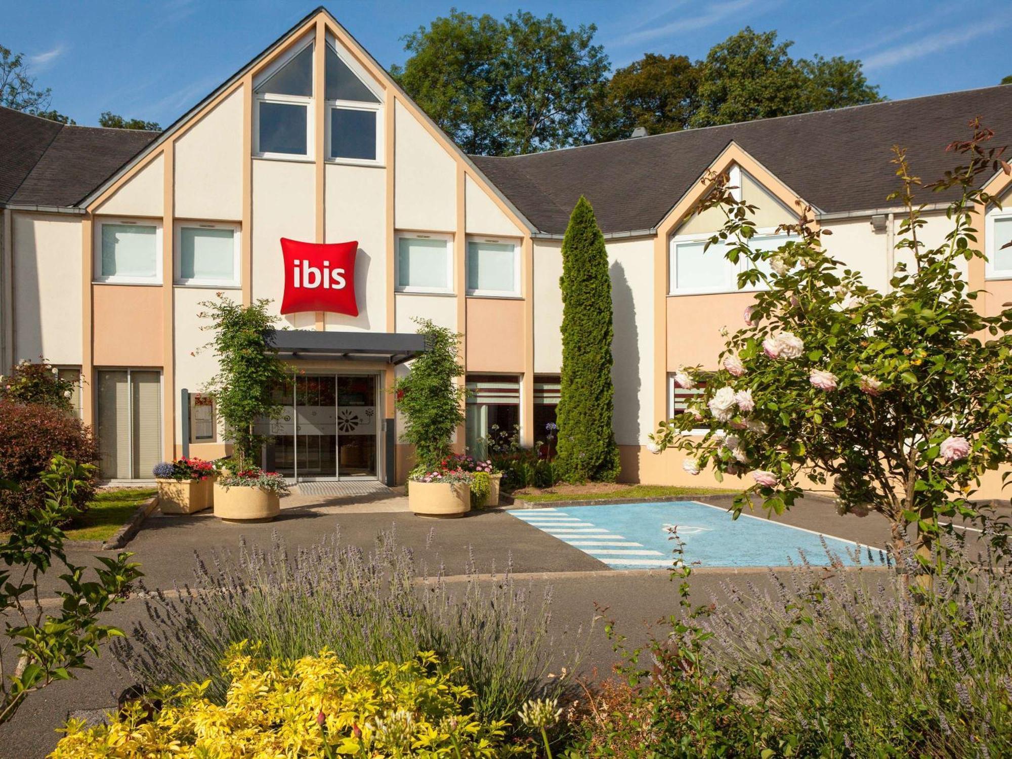 Ibis Velizy Hotel 3*