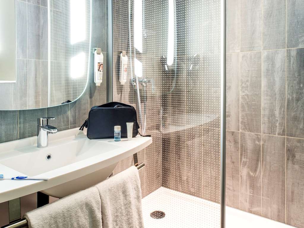 Ibis Velizy